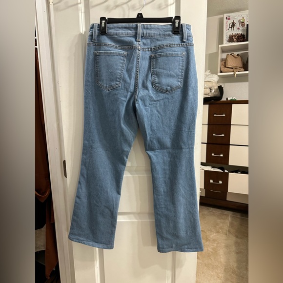 Jeans - Picture 2 of 2